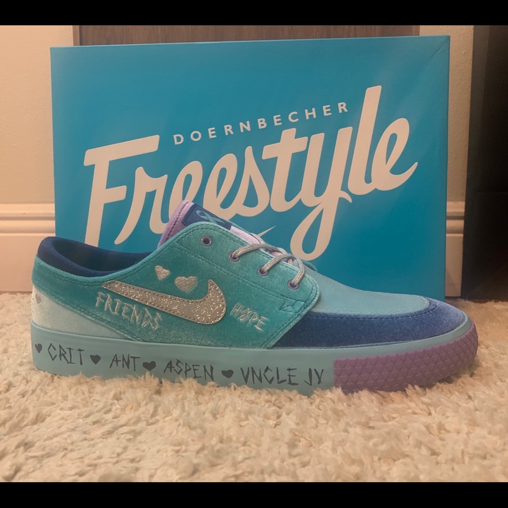 Nike Janoski Freestyle